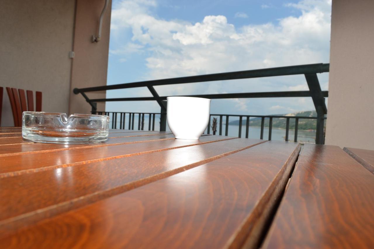 Port Balchik Apartment Exterior foto